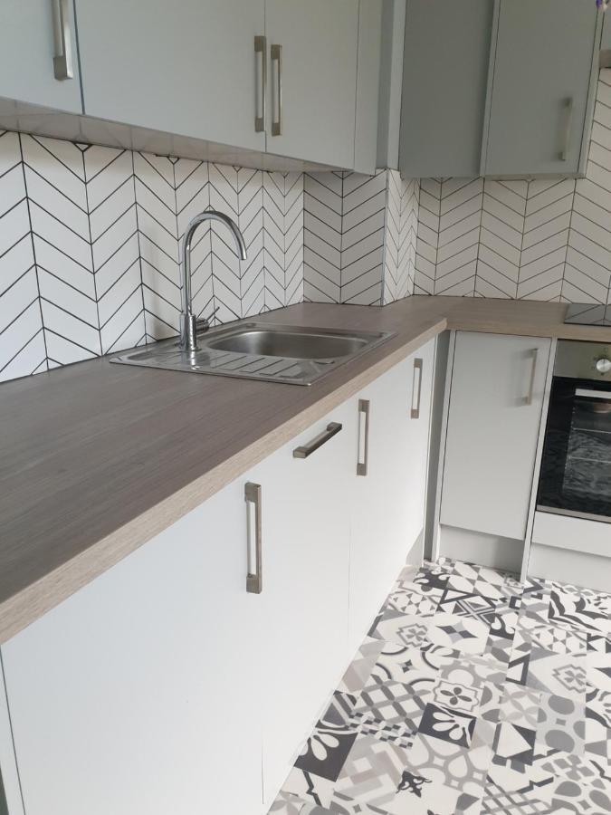 The Spires Serviced Apartments Cardiff Esterno foto